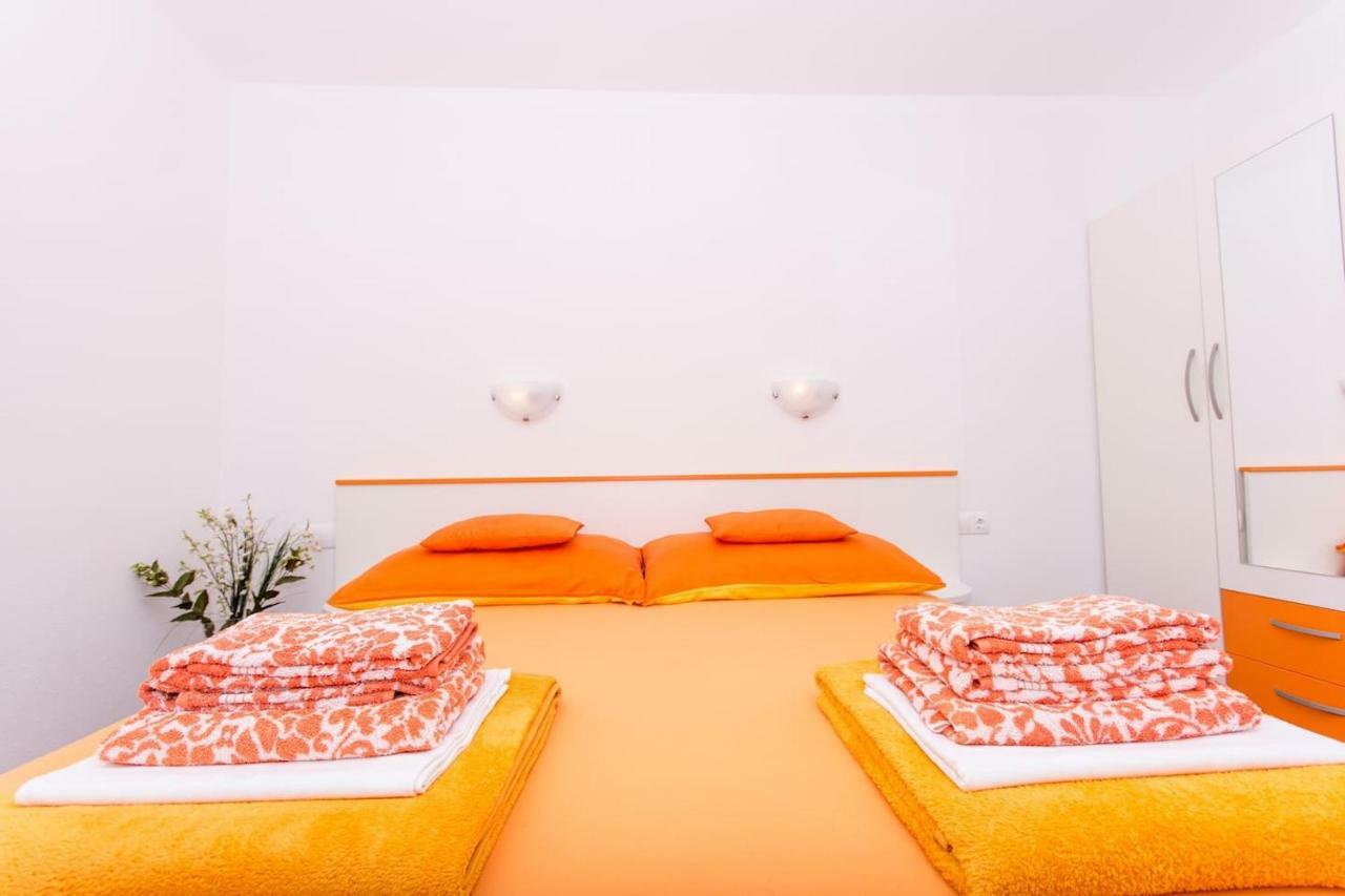 Bozana Apartment *