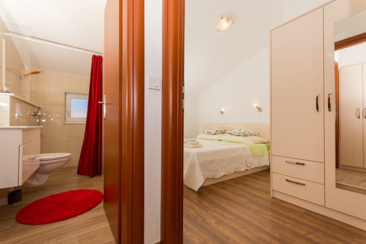 Bozana Apartment Trogir