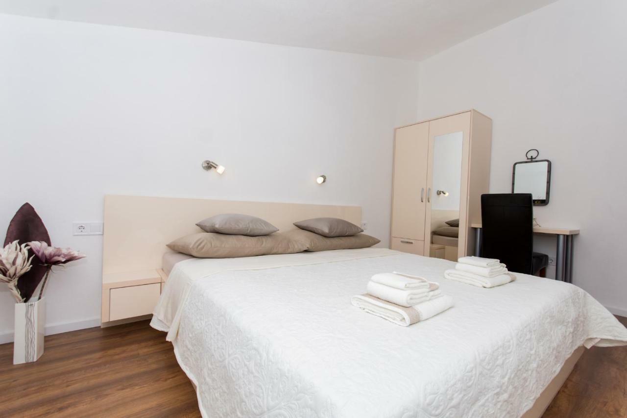 Bozana Apartment Trogir